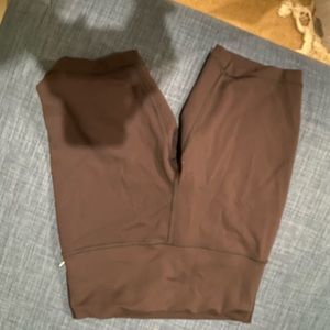 Lulu biker shorts 6 inch